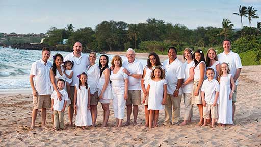 Event websites for planning a family reunion